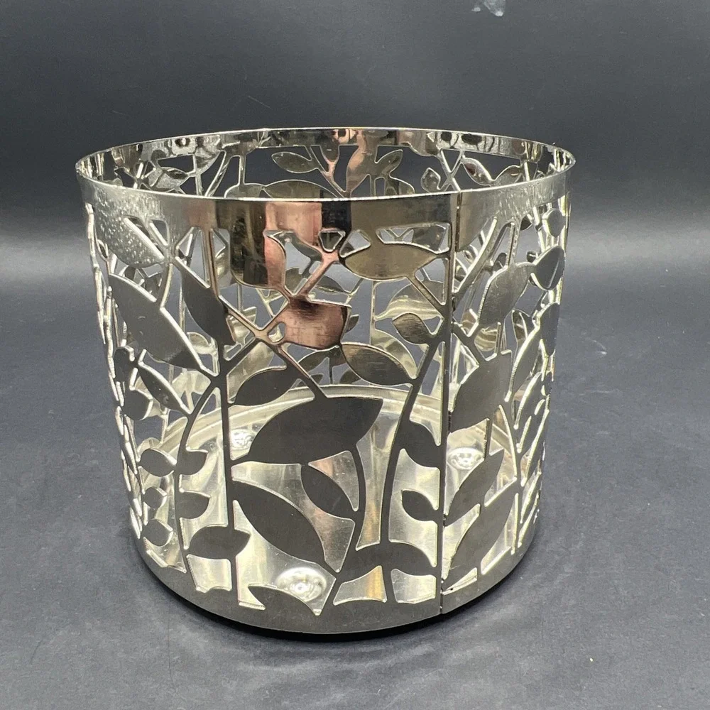 Bath & Body Works Botanical Bling Silver Vines Leaves 3-Wick Candle Holder